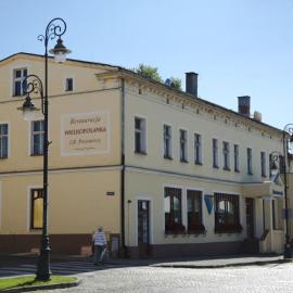 Wielkopolanka Pokoje gościnne i Restauracja，霍傑日的飯店