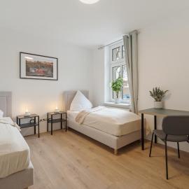 Teamquartier Erfurt Nord mit Stellplatz, hotel in Erfurt