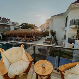 Marla Suite Hotel