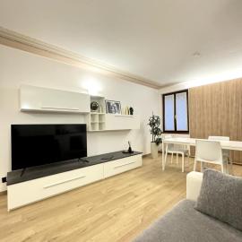 Piazza San Giacomo - Elegant Apartment