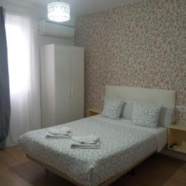 Hostal Flat55Madrid, hotel in Madrid