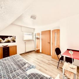 Gesamte Oberwohnung 3 Betten 2 Schlafzimmer