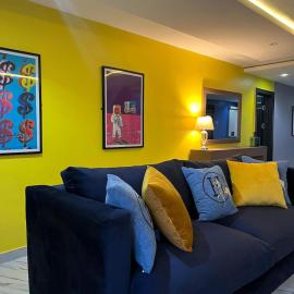 Colourful Pop Art Themed Apt - Victoria Island