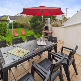 Maison pour 8 - barbecue et jardin - tout à pied