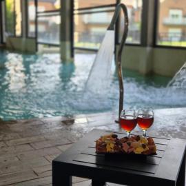 Los Robles Apart Hotel l Suites & Spa