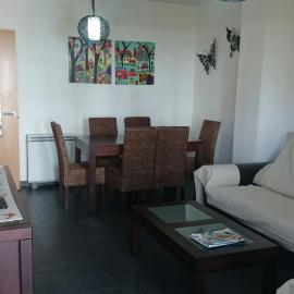 Apartamento Viveiro, Terraza Grande, 2 dormitorios 2 baños, piscinas, parking, tenis, club social, hotelli kohteessa Jove