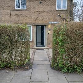 Newly Refurbed, Driveway, 4-BR House, Ensuite, hotel in Northampton