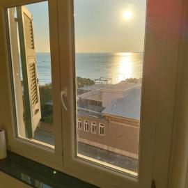 4 Finestre sul mare