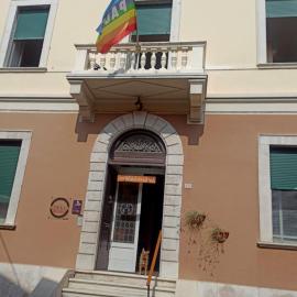 Ostello delle cartiere, hótel í Toscolano Maderno