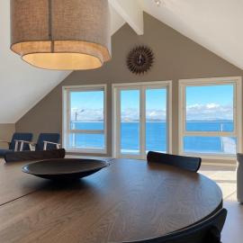 Pulpit Rock - Home with balcony & amazing views、Strandのホテル
