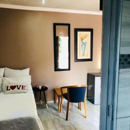 Muhle Guesthouse, hotel em Giyani