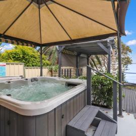 Lakeshore Retreat, hotell sihtkohas Toukley