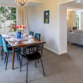Fendalton Comfort Stylish & Convenient with Carpark