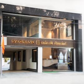 SV Grand، فندق في Mettuppālaiyam