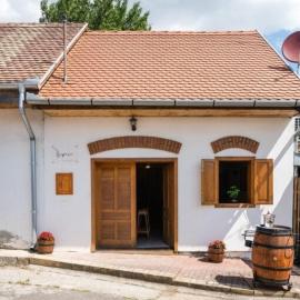 Szeparé pinceház szállás Villány