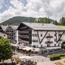 Alpenlove - Adult SPA Hotel, hotel v Seefeld in Tirol