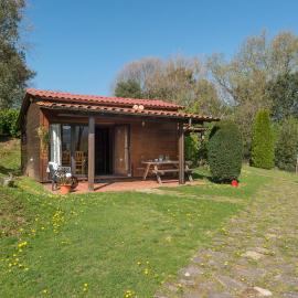Camping Ecològic Lava, hotel u gradu Santa Pau