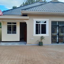 STAN LODGE Babati, hotel en Babati