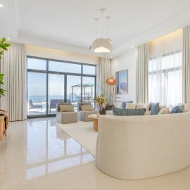 Sea Views 4BR and Assistant's Room Villa with Heated Pool, Sharm - Al Dana Villa, Al Dana Island by Deluxe Holiday Homes
