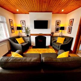 Comfy Cottage