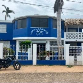 Hotel Martin, hotel di Corozal