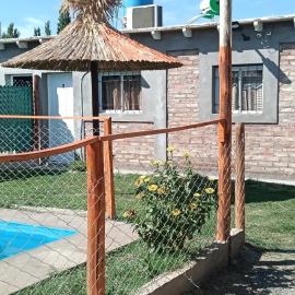 Cabañas ENTRE DIQUES, hotel in Ullún