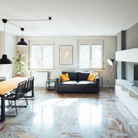 Viesnīca Como Lake - Modern Apartment pilsētā Leko