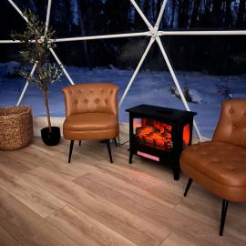 Experience Luxury Glamping at Ravines Edge Geo Glamping, khách sạn ở Devon