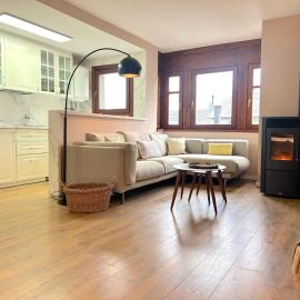 Dúplex amb encant al centre d'Espot by RURAL D'ÀNEU, hotel en Espot