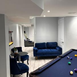 Whitby Hideout - 3BR, 5BD, 3WR, Pool Table, Sauna, hotel v mestu Whitby