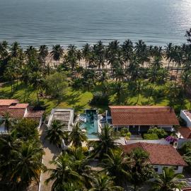 Kalkudah Beach House By Teardrop Hotels, Hotel in Kalkudah