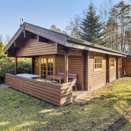 Pet Friendly Home In Haren With Wifi, hotel v mestu Haren