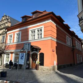 Penzion Tlustá kachna, hotel di Chrudim