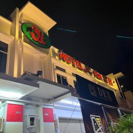 Hotel Jc 118 Sdn Bhd: Sandakan şehrinde bir otel