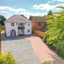 5BR for 9 l BIG Parking l Perfect for Contractors