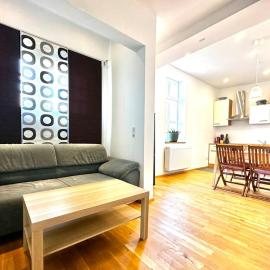 Castle View Apartment 3, хотел в Вейлбург