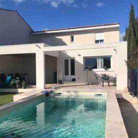 Villa f5 with pool close to beach and amenities, hotel a Aimargues