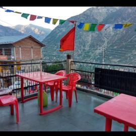 Kalpa में, होटल Hotel Cafeteria Roof
