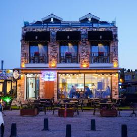 THE PİER OF URLA