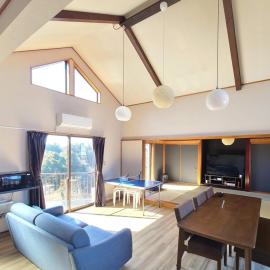 富士山を背景に豊かな自然やバーベキューが魅力のコテージ Sakura, hotel a Kannami