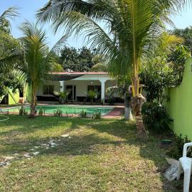 Chalet brisas del mar, hotel in Chiquimulilla