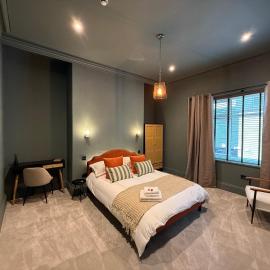 Akroyd House - The Dean Clough Room, Hotel in Halifax