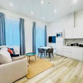 Urania Cadiz Apartments by Soho Boutique, hotelli kohteessa Cádiz