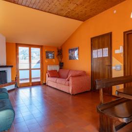 Spacious mountain view attic apartment