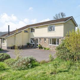 Pant Y Cwtsh, hotell i Kidwelly