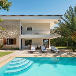Villa Saronida, Hotel in Saronida