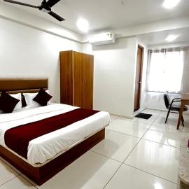 Hotel Shree Hari Om Residency