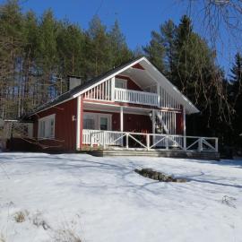 Mannimaatila AURA, Hotel in Savonlinna