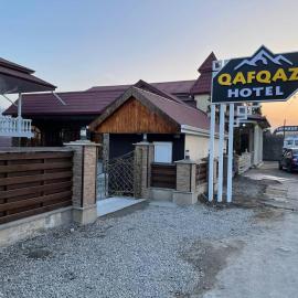 Qafqaz Hotel Qusar, hotel di Qusar