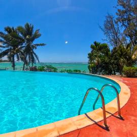 Beachside Living